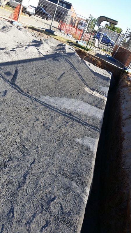 Underground tank installation